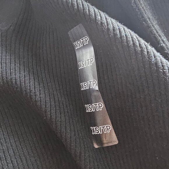 Uniqlo Washable Knit Ribbed Polo Sweater - 2024 - Black - Sz XS - NWT - Picture 7 of 13